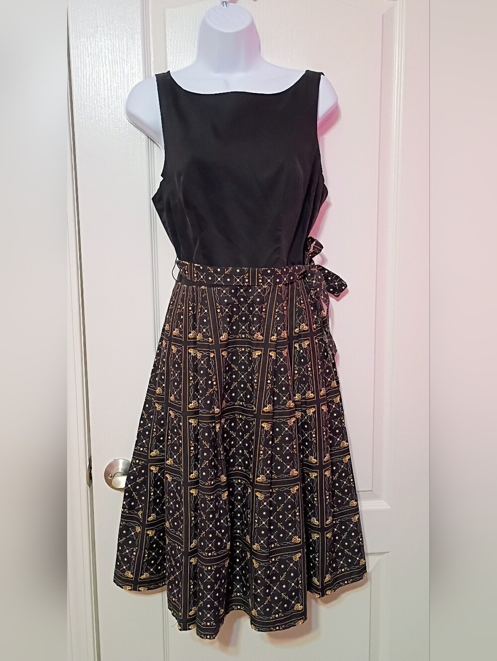 Vintage Nautical Print Black and Gold Pattern Knee Length Dress - With s/s Jkt